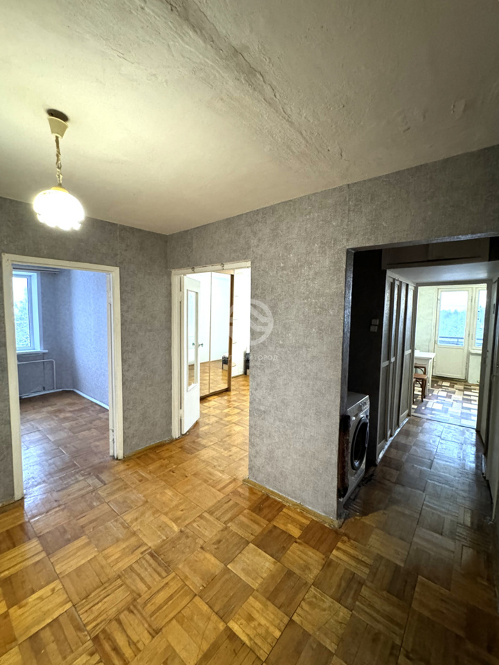 Продается 2-комнатная квартира, площадью 54.60 кв.м. Московская область, Клин городской округ, село Петровское, улица Центральная, дом 24