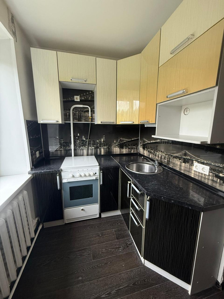 Продается 2-комнатная квартира, площадью 42.00 кв.м. Московская область, Пушкинский район, рабочий поселок Софрино, улица Дальняя, дом 5