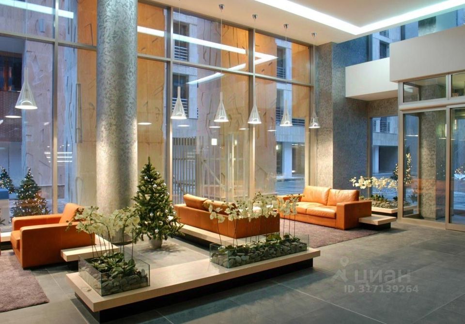 Продается 4-комнатная квартира, площадью 180.00 кв.м. Москва, переулок Зачатьевский 1-й, дом 5