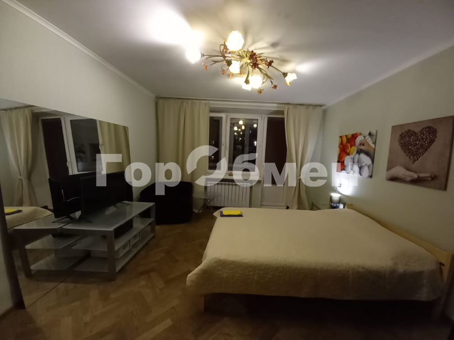 Продается 1-комнатная квартира, площадью 32.90 кв.м. Москва, Можайское шоссе, дом 20к1