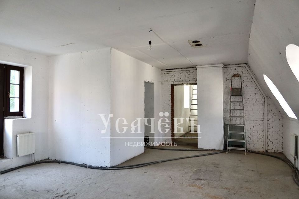 Продается 4-комнатная квартира, площадью 170.00 кв.м. Москва, переулок Печатников, дом 12