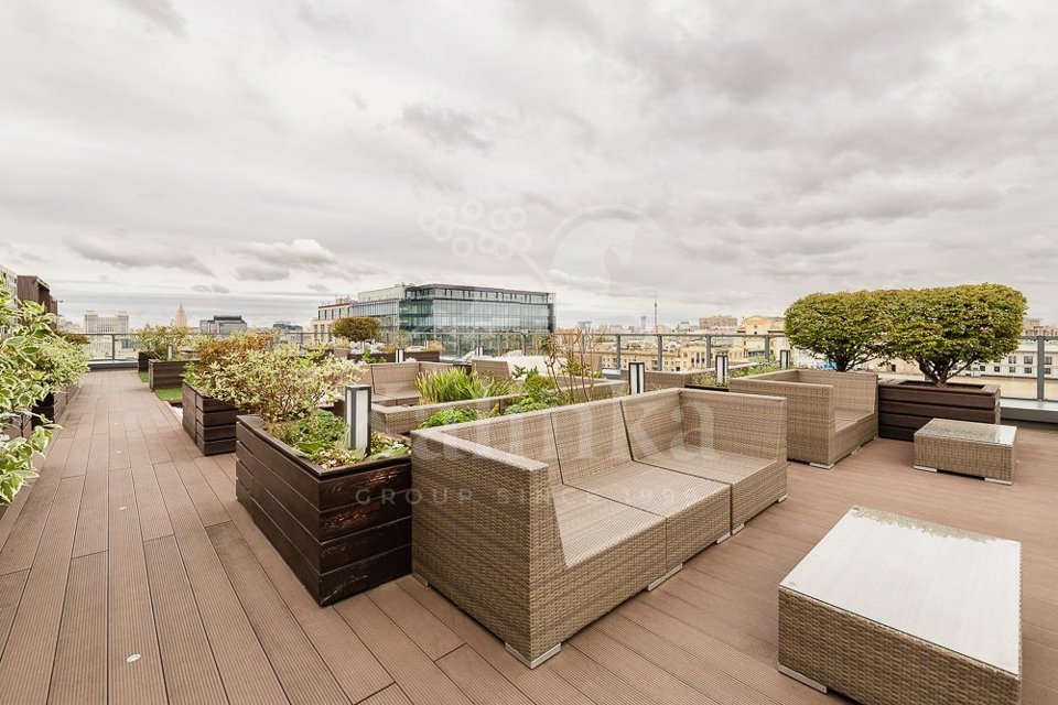 Продается 2-комнатная квартира, площадью 59.60 кв.м. Москва, улица Большая Садовая