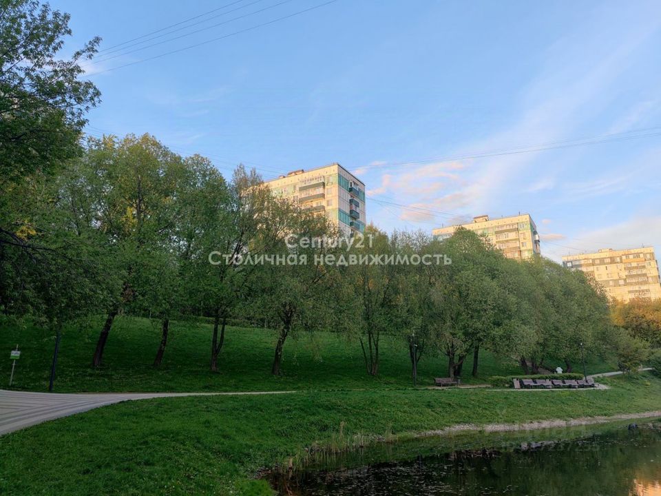 Продается 1-комнатная квартира, площадью 33.40 кв.м. Москва, улица Бехтерева, дом 37к1