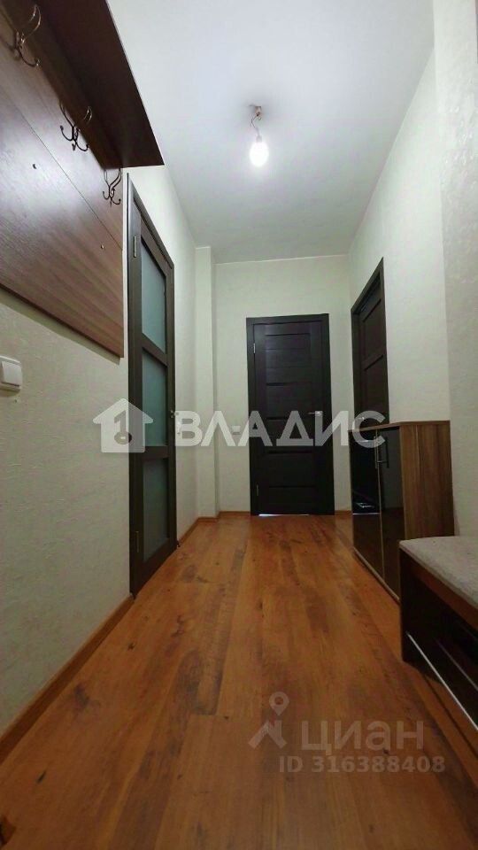 Продается 1-комнатная квартира, площадью 40.60 кв.м. Москва, город Щербинка, улица Барышевская Роща, дом 24