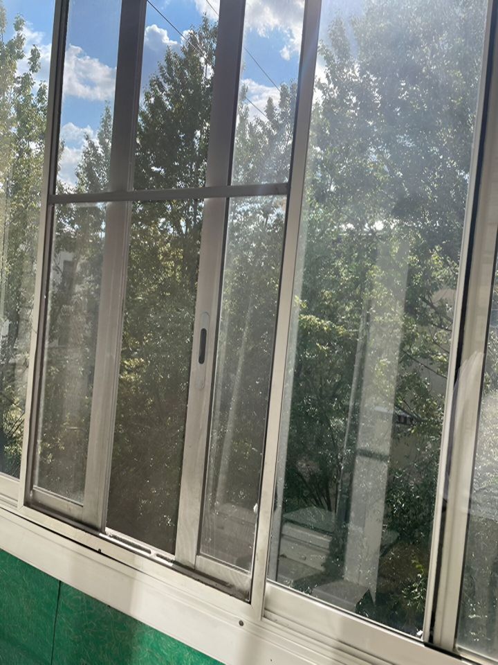 Продается 2-комнатная квартира, площадью 38.00 кв.м. Москва, Варшавское шоссе, дом 74к1