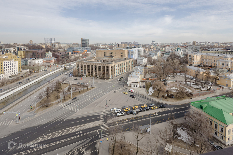 Продается 2-комнатная квартира, площадью 74.40 кв.м. Москва, набережная Котельническая