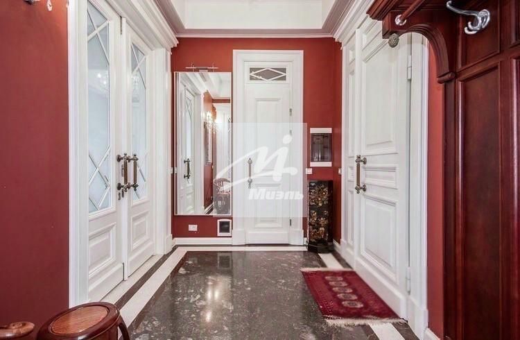 Продается 3-комнатная квартира, площадью 100.00 кв.м. Москва, набережная Котельническая, дом 1/15квк