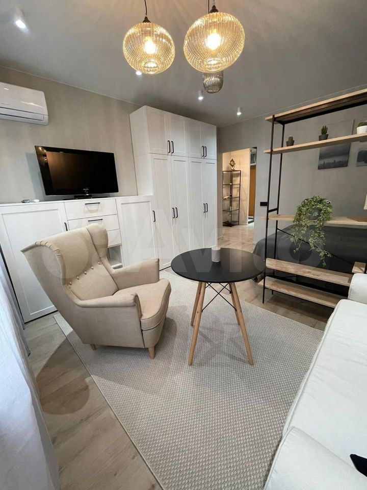 Продается 1-комнатная квартира, площадью 35.00 кв.м. Москва, улица Ярцевская, дом 29к1