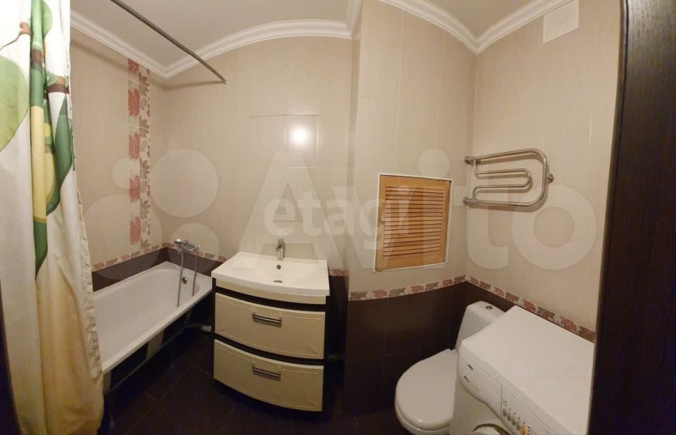 Продается 1-комнатная квартира, площадью 40.60 кв.м. Москва, город Щербинка, улица Барышевская Роща, дом 24