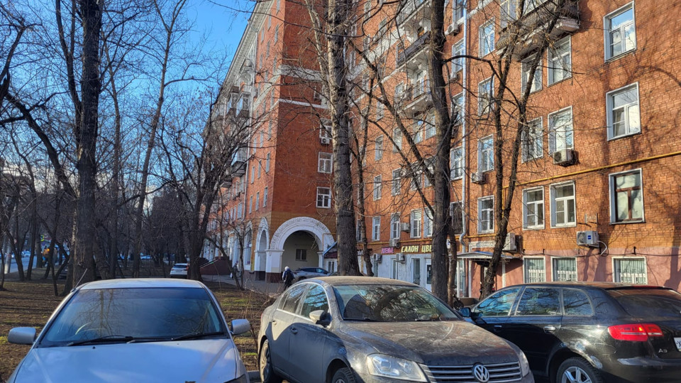 Продается 2-комнатная квартира, площадью 70.40 кв.м. Москва, улица Бориса Галушкина, дом 17