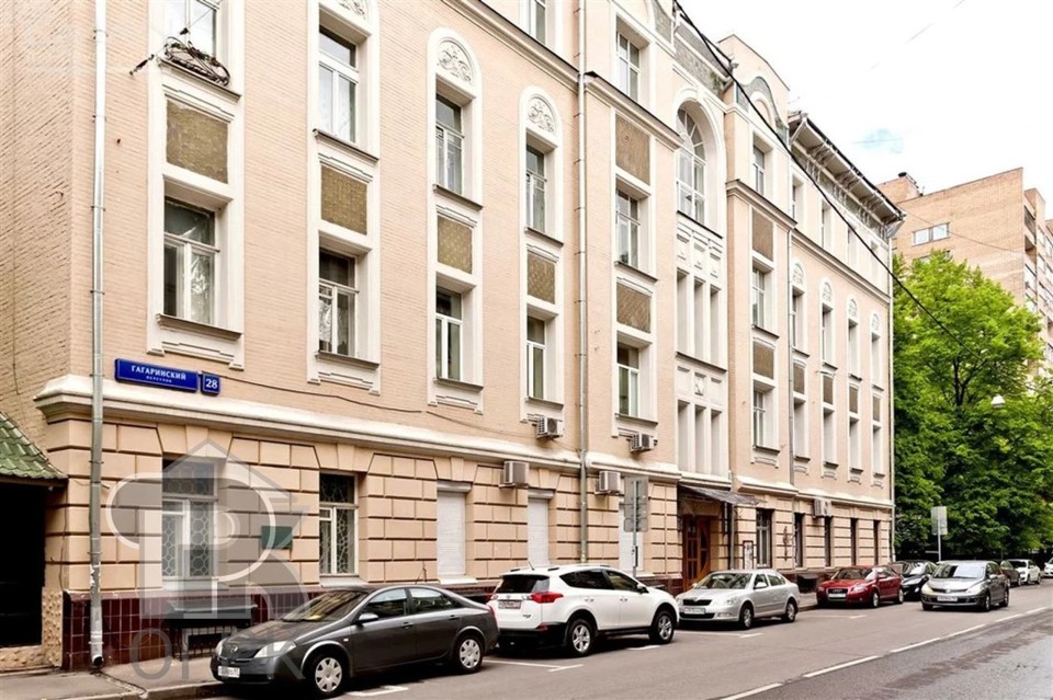 Продается 3-комнатная квартира, площадью 111.00 кв.м. Москва, переулок Гагаринский, дом 28