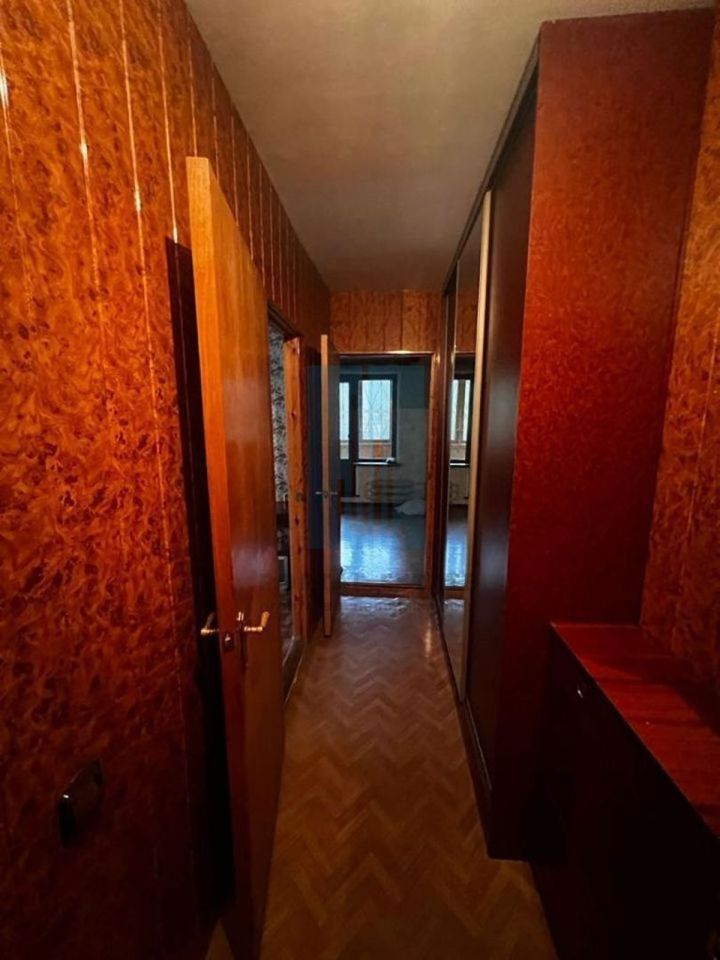 Продается 3-комнатная квартира, площадью 48.80 кв.м. Москва, улица Днепропетровская, дом 31