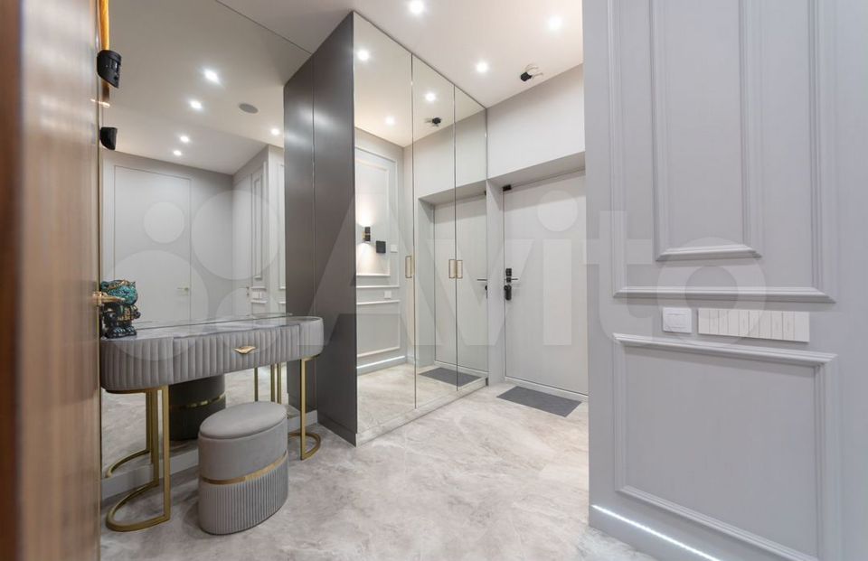 Продается 2-комнатная квартира, площадью 91.00 кв.м. Москва, набережная Котельническая, дом 1/15