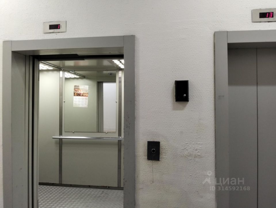 Продается 1-комнатная квартира, площадью 32.80 кв.м. Московская область, Пушкинский район, город Пушкино, улица Просвещения, дом 13к3