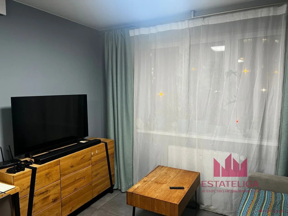 Продается 2-комнатная квартира, площадью 77.00 кв.м. Москва, улица Татьянин Парк, дом 14к4