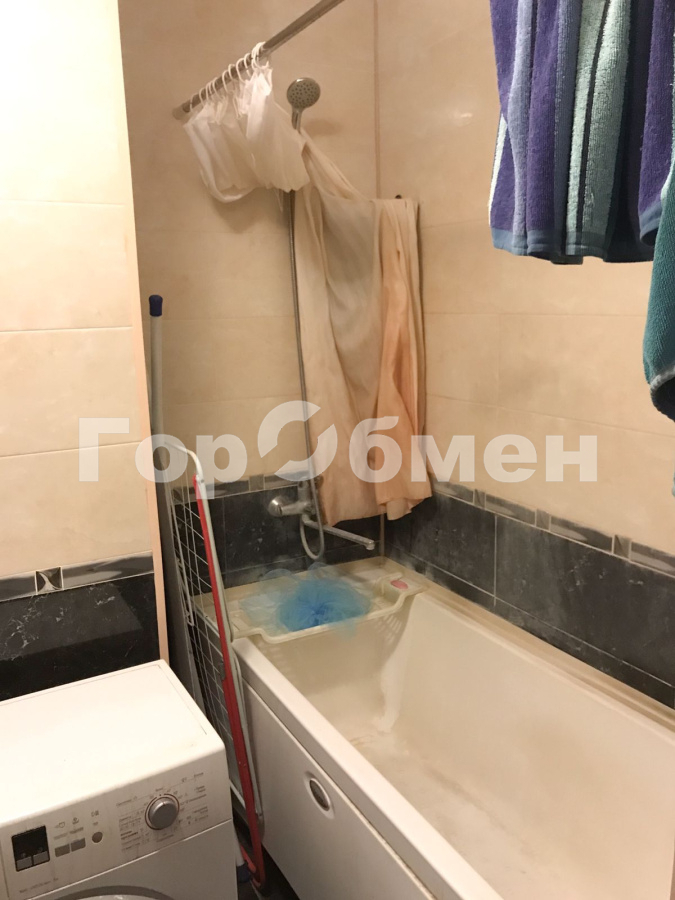 Продается 1-комнатная квартира, площадью 28.30 кв.м. Московская область, Одинцовский район, село Немчиновка, проезд Рублевский, дом 20А