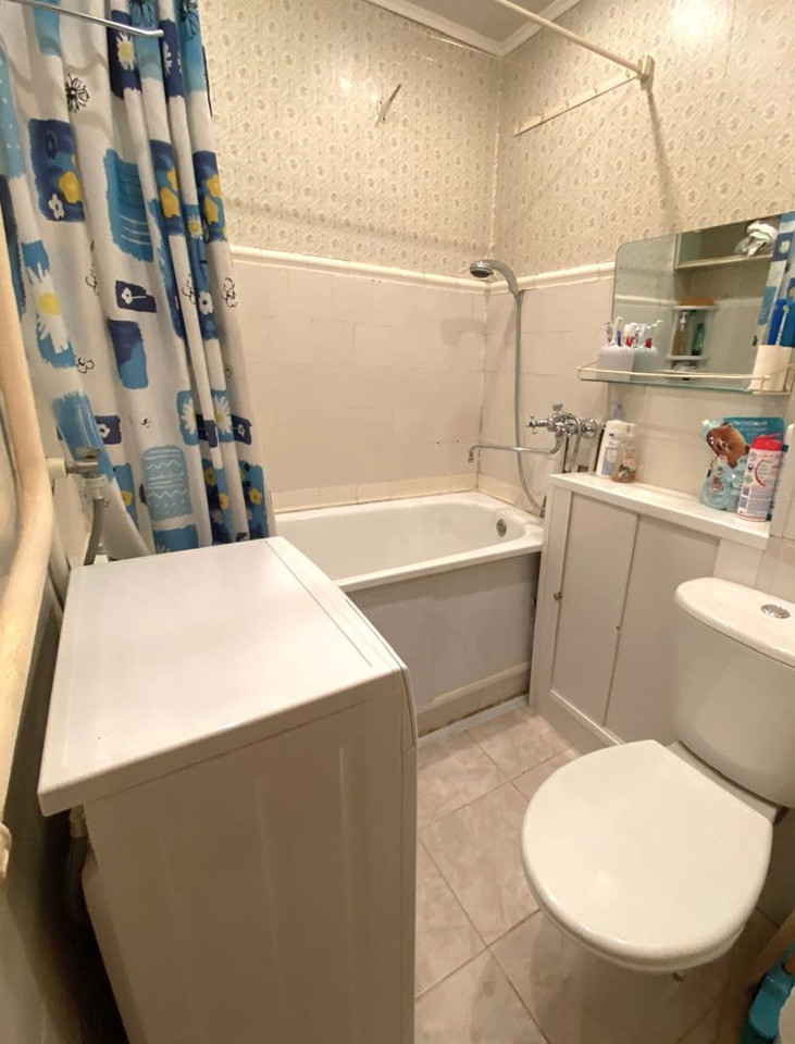 Продается 2-комнатная квартира, площадью 43.80 кв.м. Московская область, Сергиево-Посадский район, город Пересвет, улица Комсомольская, дом 2