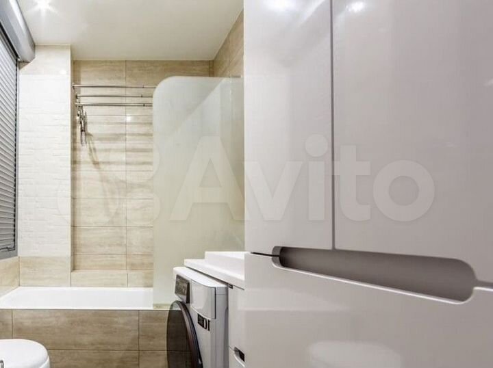 Продается 2-комнатная квартира, площадью 62.80 кв.м. Москва, улица Студенческая, дом 31