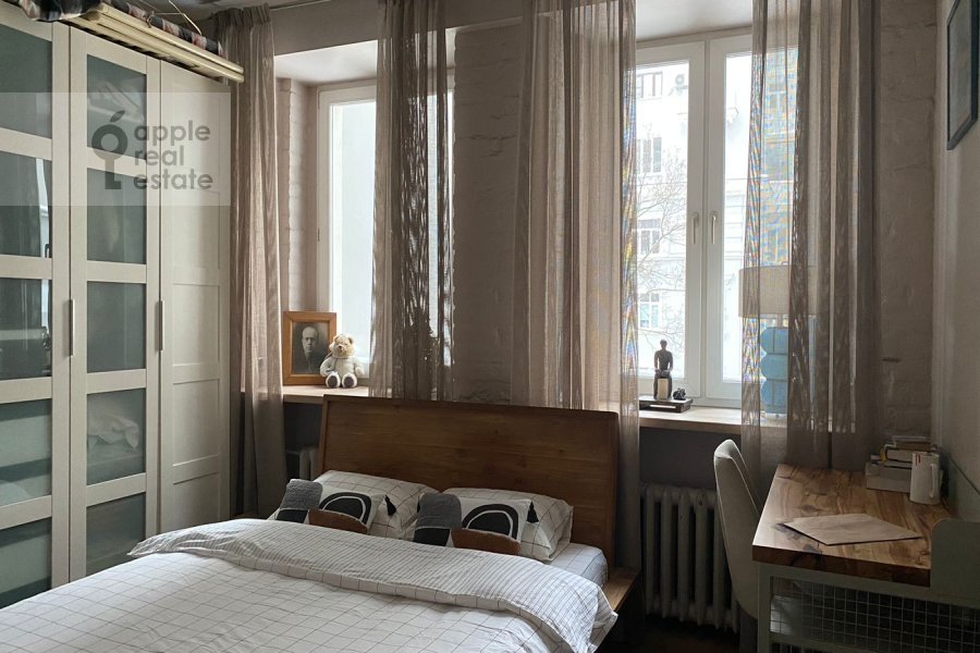 Продается 3-комнатная квартира, площадью 67.00 кв.м. Москва, улица Маши Порываевой, дом 38