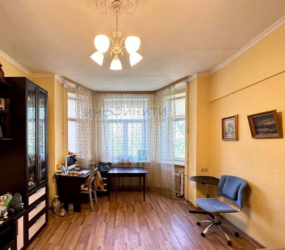 Продается 3-комнатная квартира, площадью 87.60 кв.м. Москва, улица Фрунзенская 3-я, дом 3