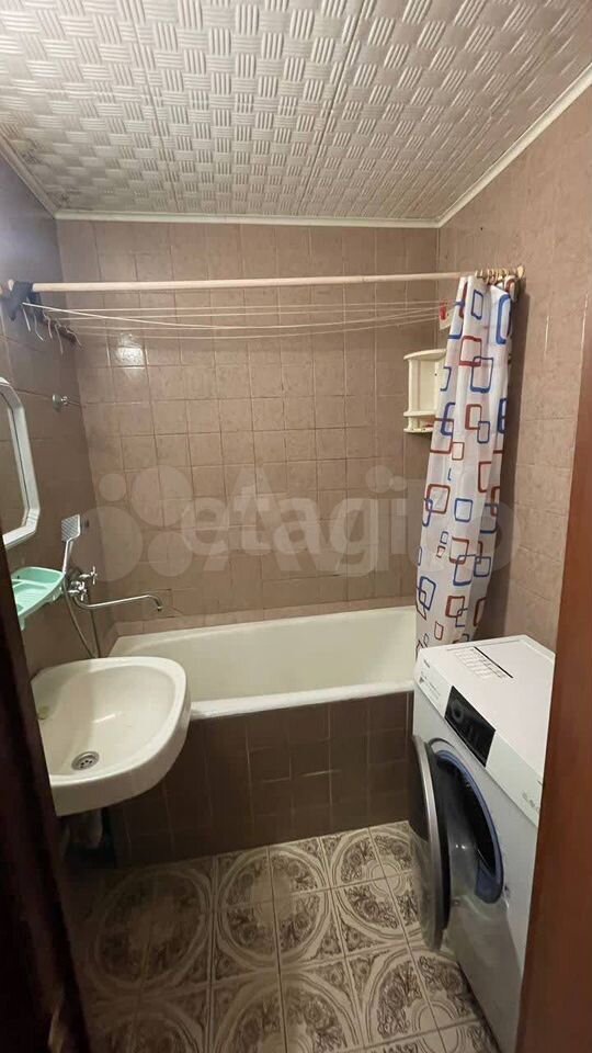 Продается 2-комнатная квартира, площадью 58.00 кв.м. Москва, улица Маршала Голованова, дом 1