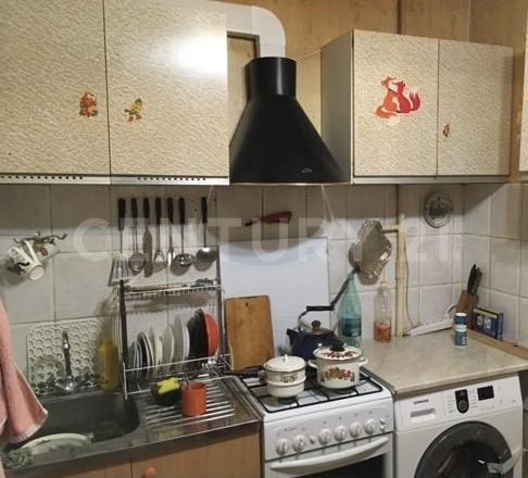 Продается 1-комнатная квартира, площадью 33.30 кв.м. Москва, улица Красного Маяка, дом 4к2