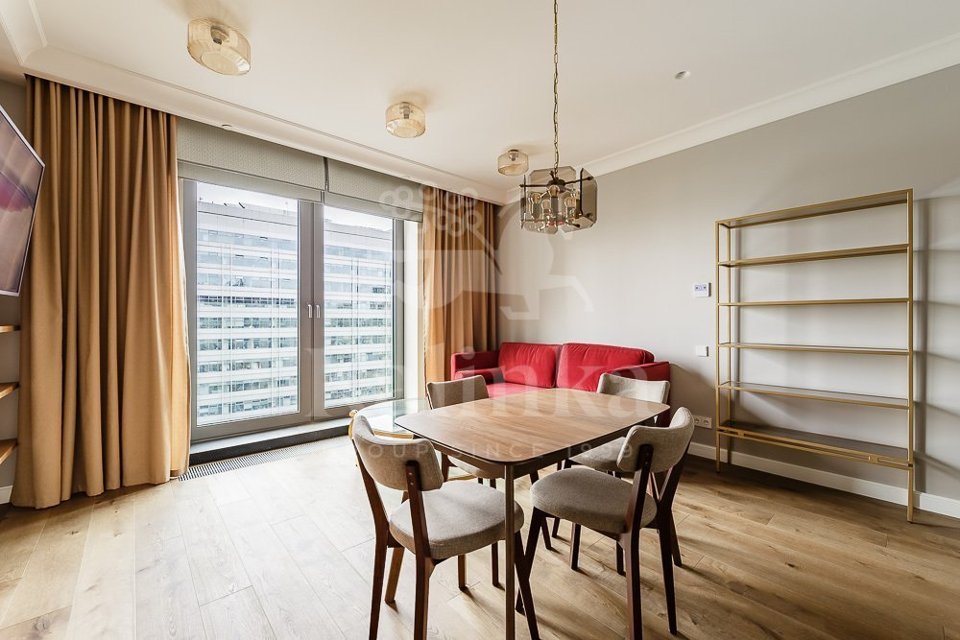 Продается 2-комнатная квартира, площадью 59.60 кв.м. Москва, улица Большая Садовая