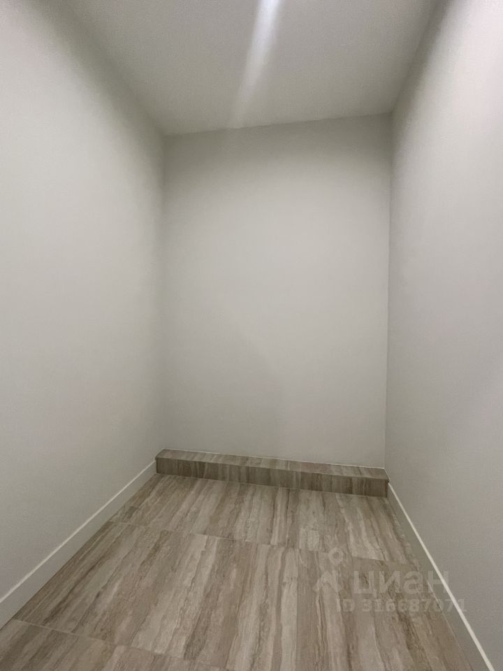 Продается 1-комнатная квартира, площадью 40.00 кв.м. Москва, улица Сосинская