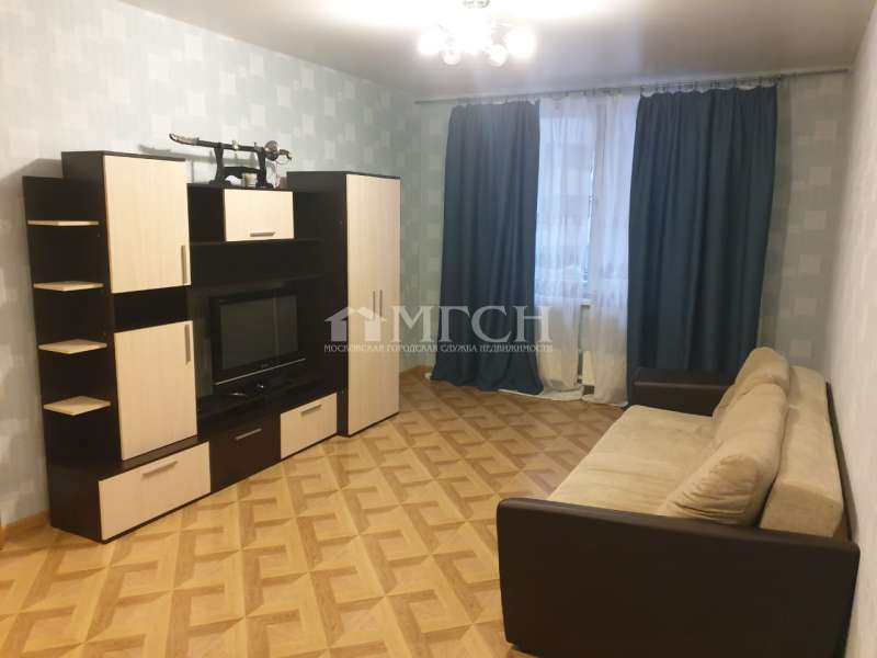 Продается 2-комнатная квартира, площадью 38.00 кв.м. Москва, улица Симоновский Вал, дом 17к1