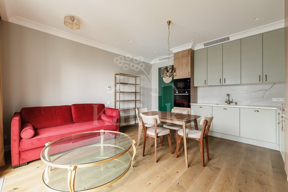 Продается 2-комнатная квартира, площадью 59.60 кв.м. Москва, улица Большая Садовая