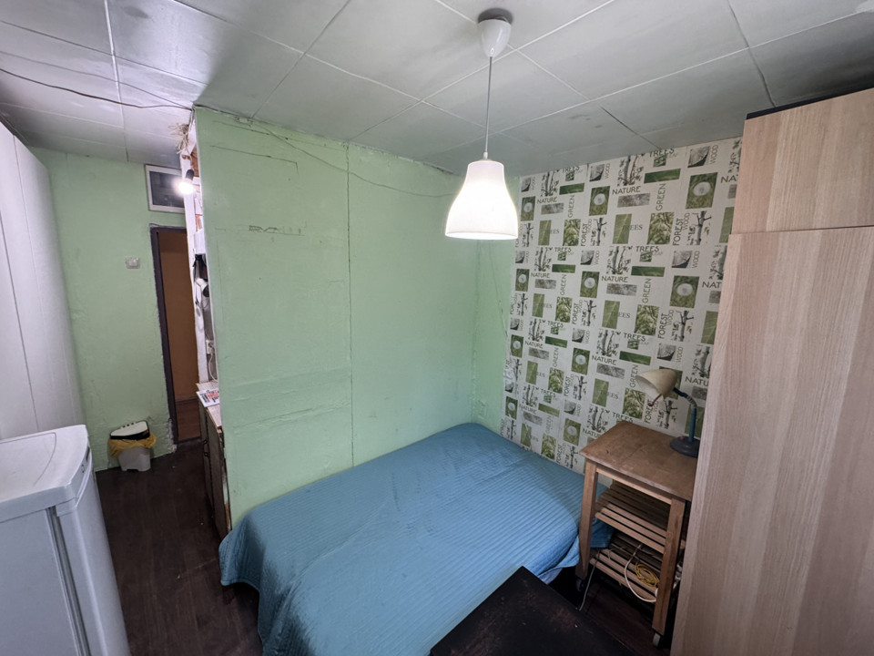 Продается 1-комнатная квартира, площадью 12.90 кв.м. Московская область, Пушкинский район, рабочий поселок Лесной, улица Достоевского, дом 26