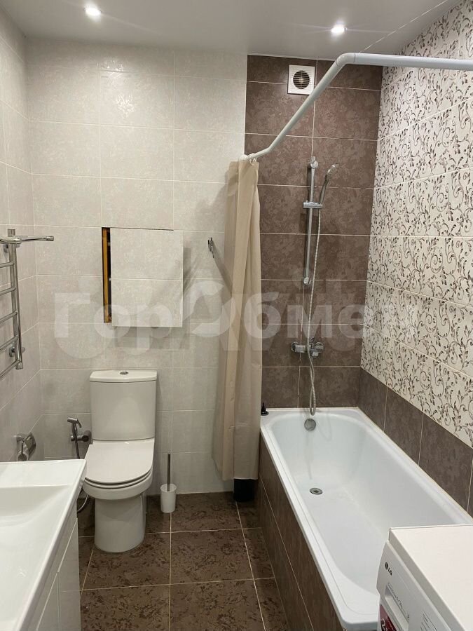 Продается 1-комнатная квартира, площадью 31.00 кв.м. Московская область, Ленинский район, деревня Сапроново, микрорайон Купелинка, квартал Центральный, дом 1