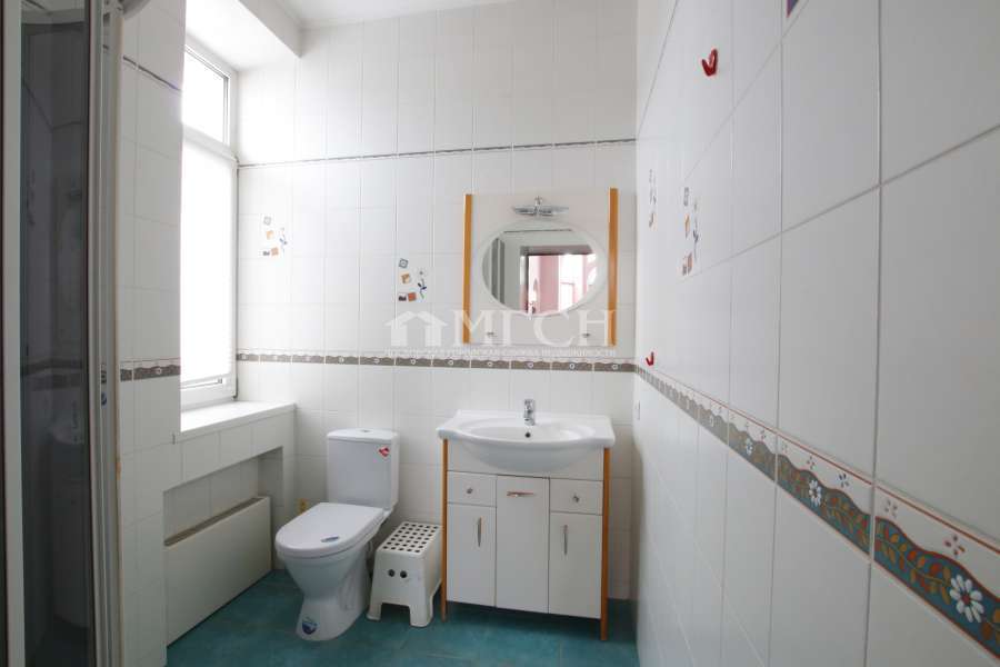 Продается дом, площадью 440.00 кв.м. Московская область, Одинцовский район, село Успенское, улица Центральная