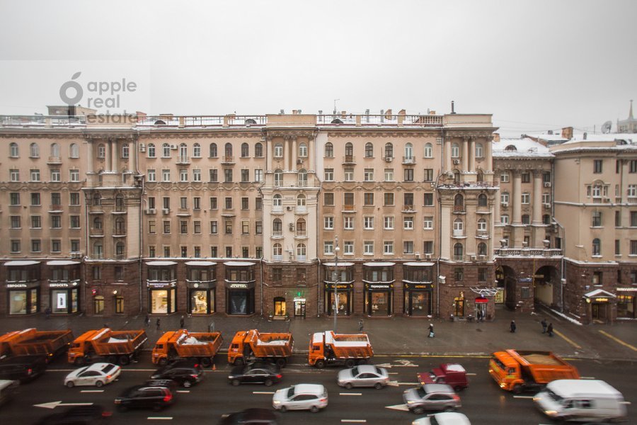 Продается 3-комнатная квартира, площадью 147.00 кв.м. Москва, улица Тверская, дом 28к1