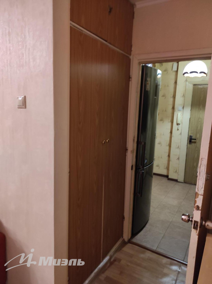 Продается 3-комнатная квартира, площадью 60.00 кв.м. Москва, улица Шипиловская, дом 12