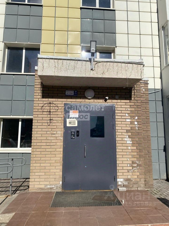 Продается 1-комнатная квартира, площадью 36.00 кв.м. Московская область, Солнечногорский район, поселок городского типа Голубое, Парковый бульвар, дом 5