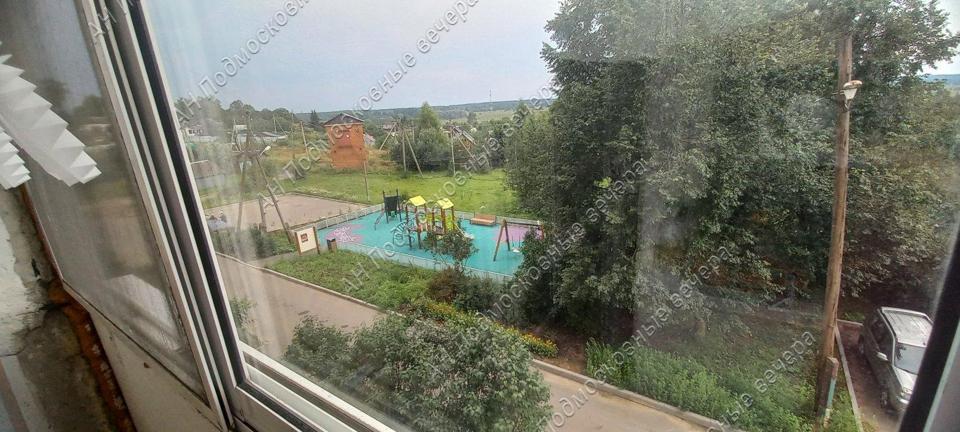 Продается 2-комнатная квартира, площадью 54.00 кв.м. Московская область, Можайский городской округ, поселок Цветковский, улица Подгорная, дом 11