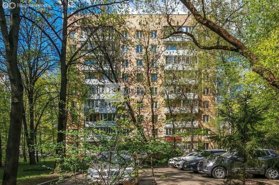 Продается 2-комнатная квартира, площадью 41.20 кв.м. Москва, Ломоносовский проспект, дом 34А