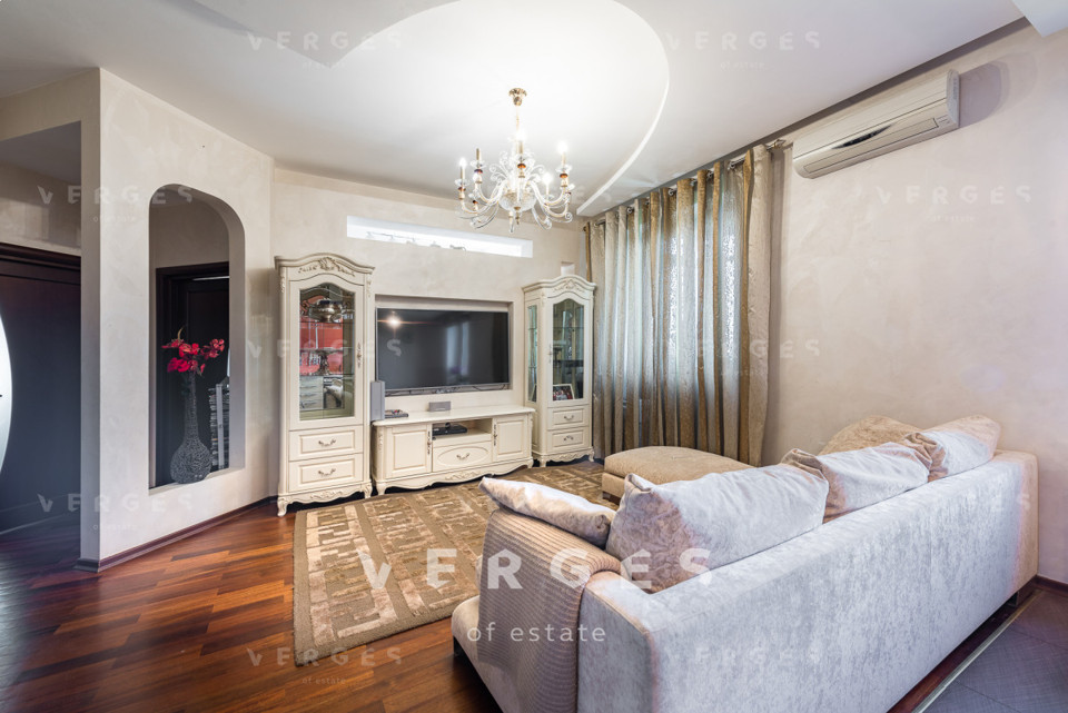 Продается 3-комнатная квартира, площадью 72.00 кв.м. Москва, улица Минская, дом 1Гк1