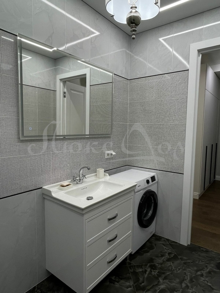 Продается 1-комнатная квартира, площадью 38.40 кв.м. Москва, улица Нежинская