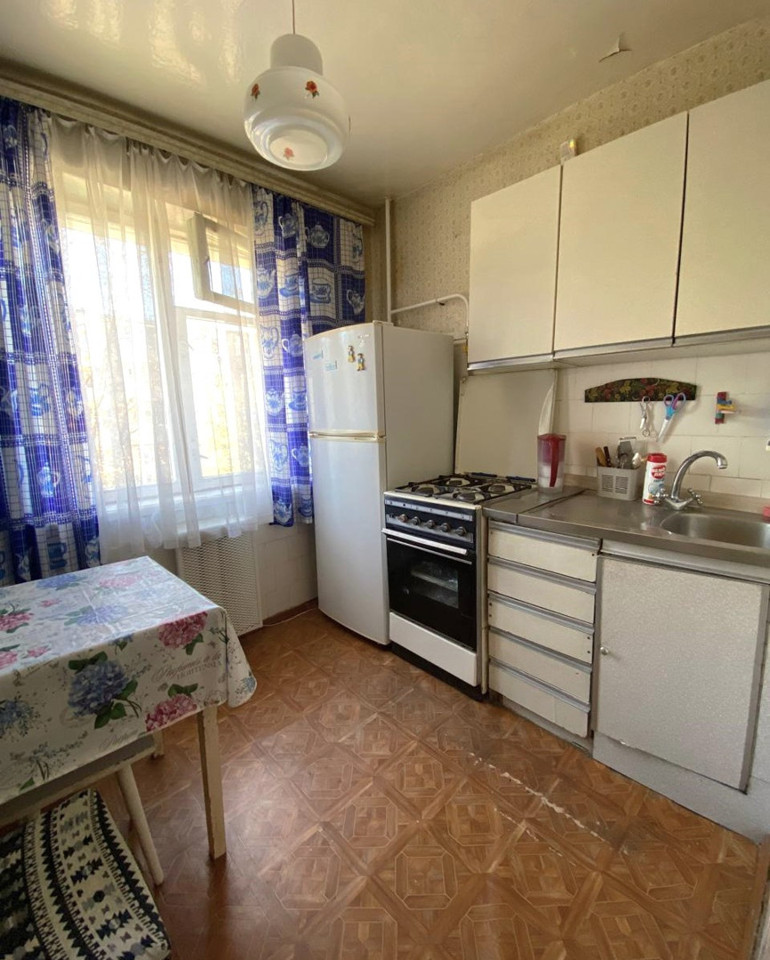 Продается 2-комнатная квартира, площадью 43.80 кв.м. Московская область, Сергиево-Посадский район, город Пересвет, улица Комсомольская, дом 2