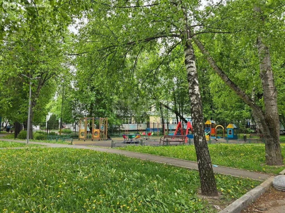 Продается 1-комнатная квартира, площадью 37.00 кв.м. Москва, улица Домодедовская, дом 4