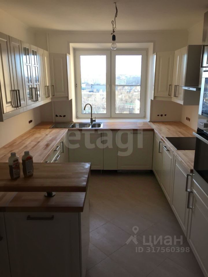 Продается 3-комнатная квартира, площадью 72.00 кв.м. Москва, проезд 3-й Нижнелихоборский, дом 16к1