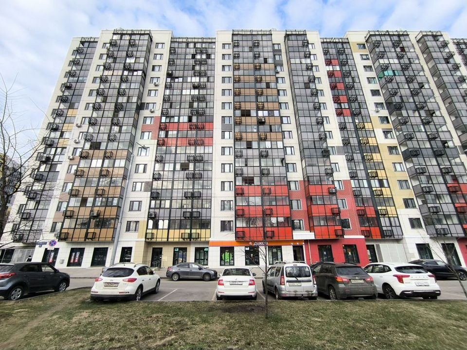 Продается 2-комнатная квартира, площадью 51.20 кв.м. Москва, Долгопрудная аллея, дом 14к1