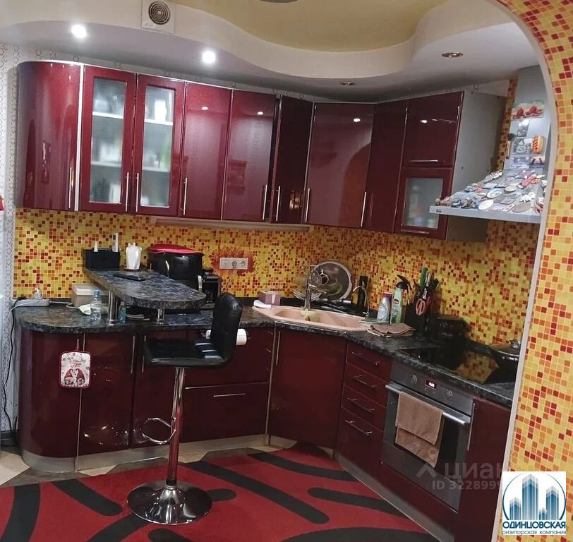 Продается 2-комнатная квартира, площадью 54.60 кв.м. Московская область, Одинцовский район, поселок городского типа ВНИИССОК, улица Дружбы, дом 7