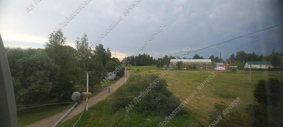 Продается 2-комнатная квартира, площадью 54.00 кв.м. Московская область, Можайский городской округ, поселок Цветковский, улица Подгорная, дом 11