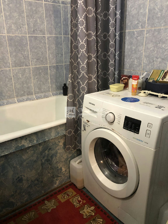 Продается 2-комнатная квартира, площадью 52.00 кв.м. Москва, улица Амундсена, дом 7