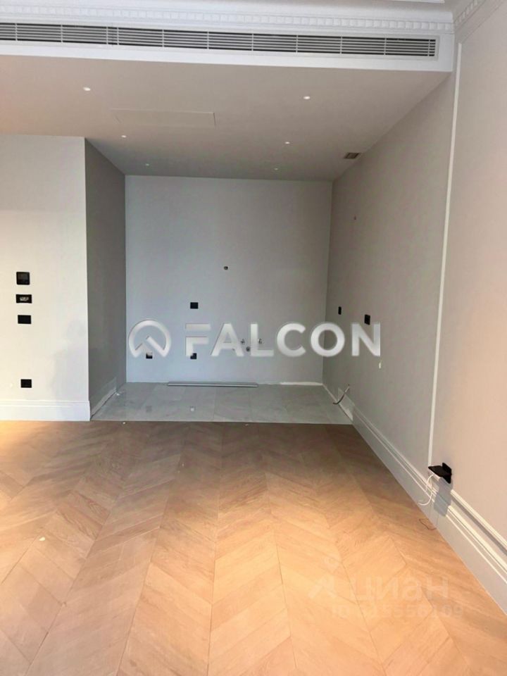 Продается 2-комнатная квартира, площадью 64.80 кв.м. Москва, улица Братьев Фонченко