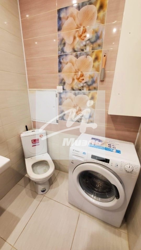 Продается 1-комнатная квартира, площадью 38.10 кв.м. Московская область, Одинцовский район, село Ромашково, улица Никольская, дом 8К3