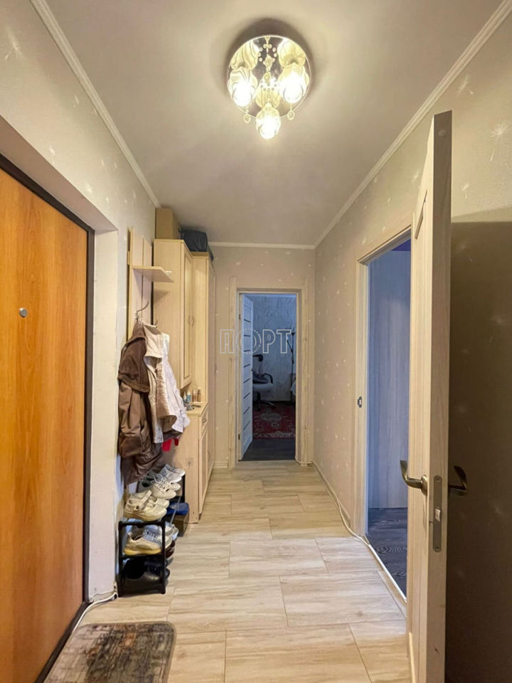 Продается 2-комнатная квартира, площадью 49.20 кв.м. Московская область, Пушкинский район, дачный поселок Зеленоградский, улица Островского, дом 13